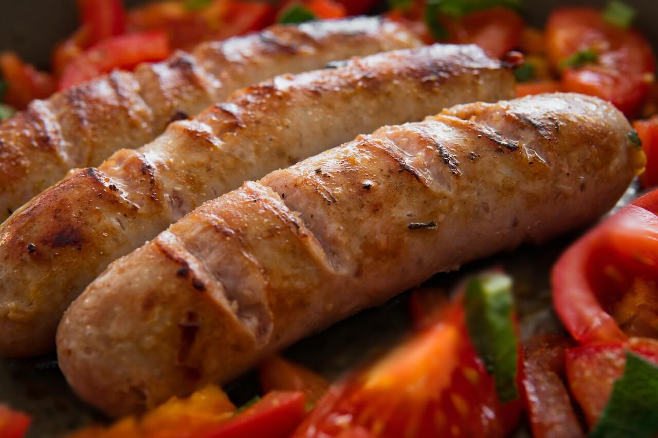 сосиски-на-гриле salchichas a la parrilla